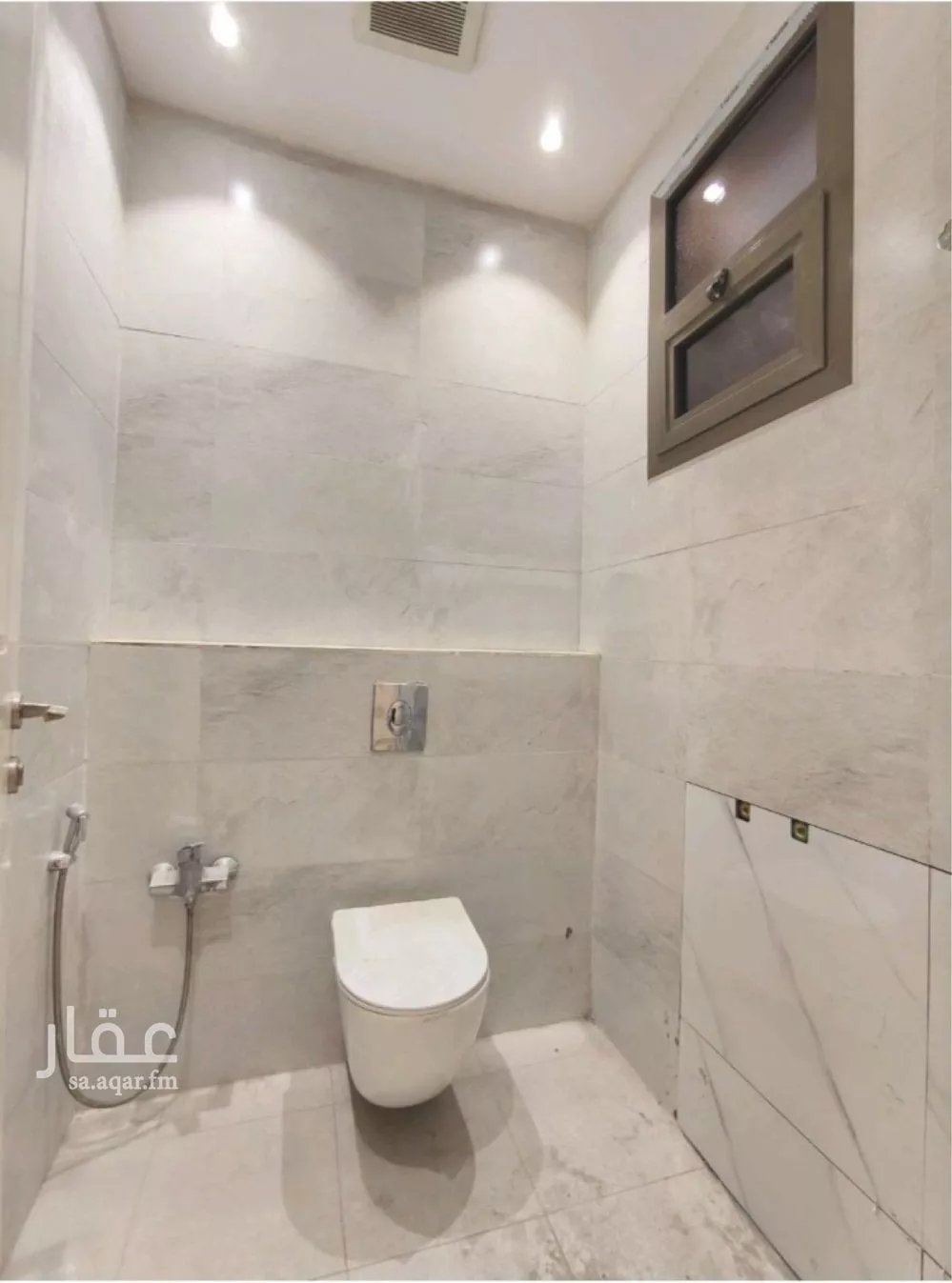 شقة 1 غرف في العارض 4