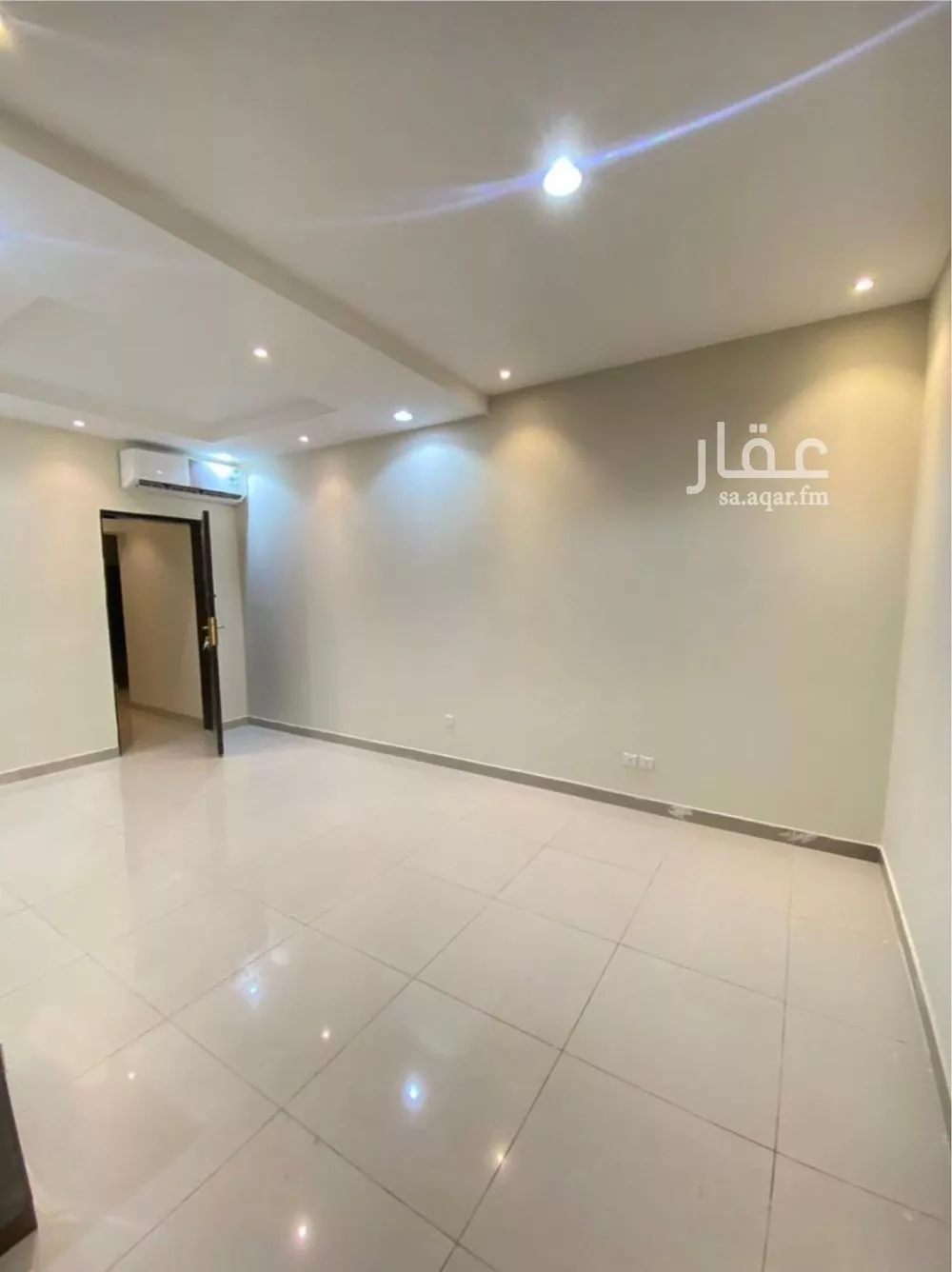 شقة 1 غرف في الملقا 2