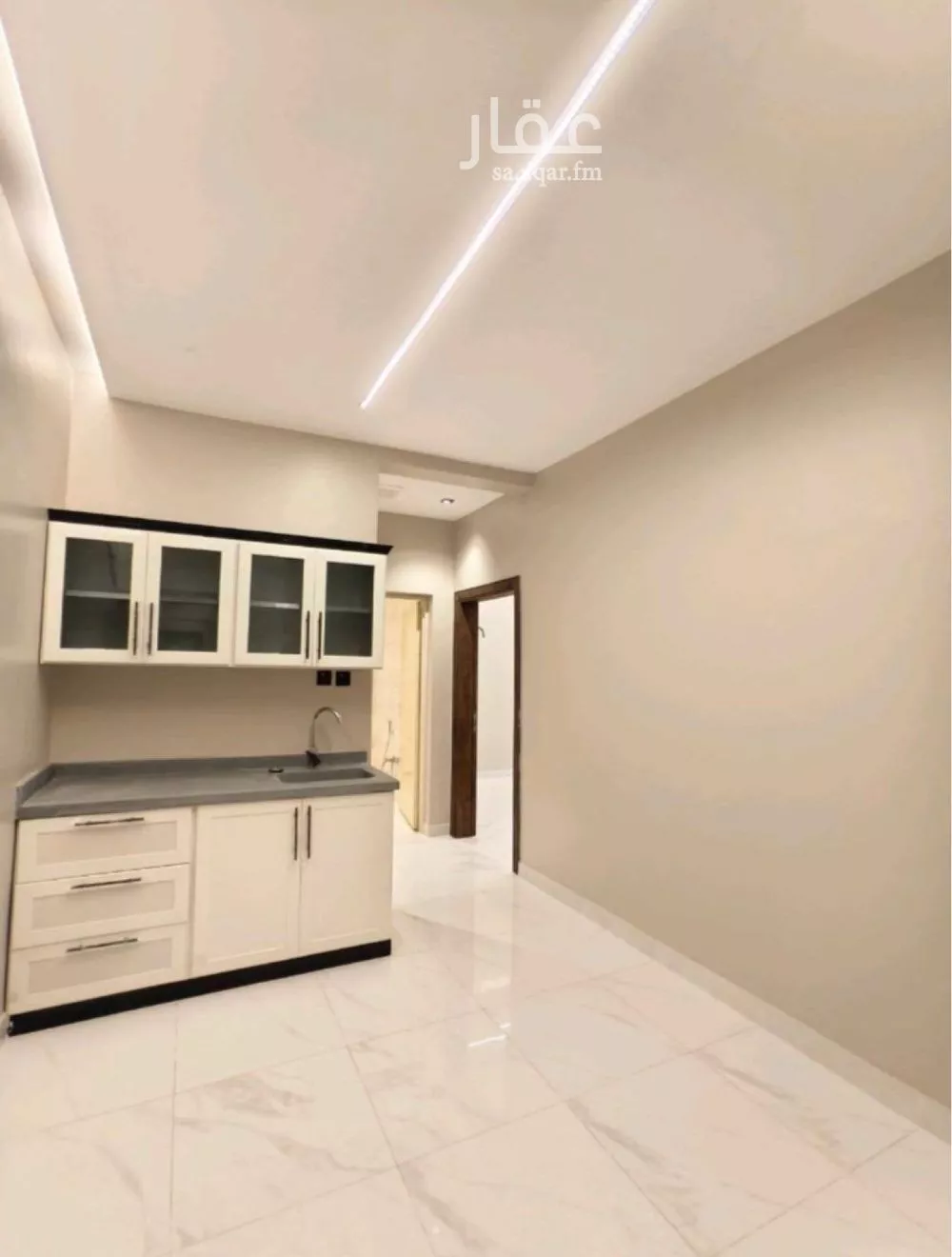 شقة 1 غرف في الملقا 3