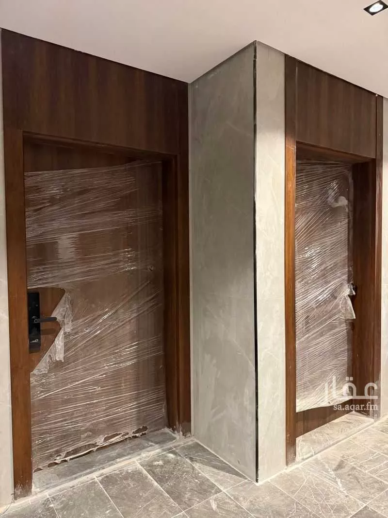 5 bedroom apartment in King Fahd 1