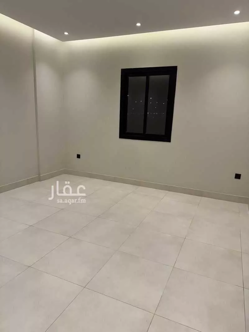 شقة 4 غرف في الواحة 4