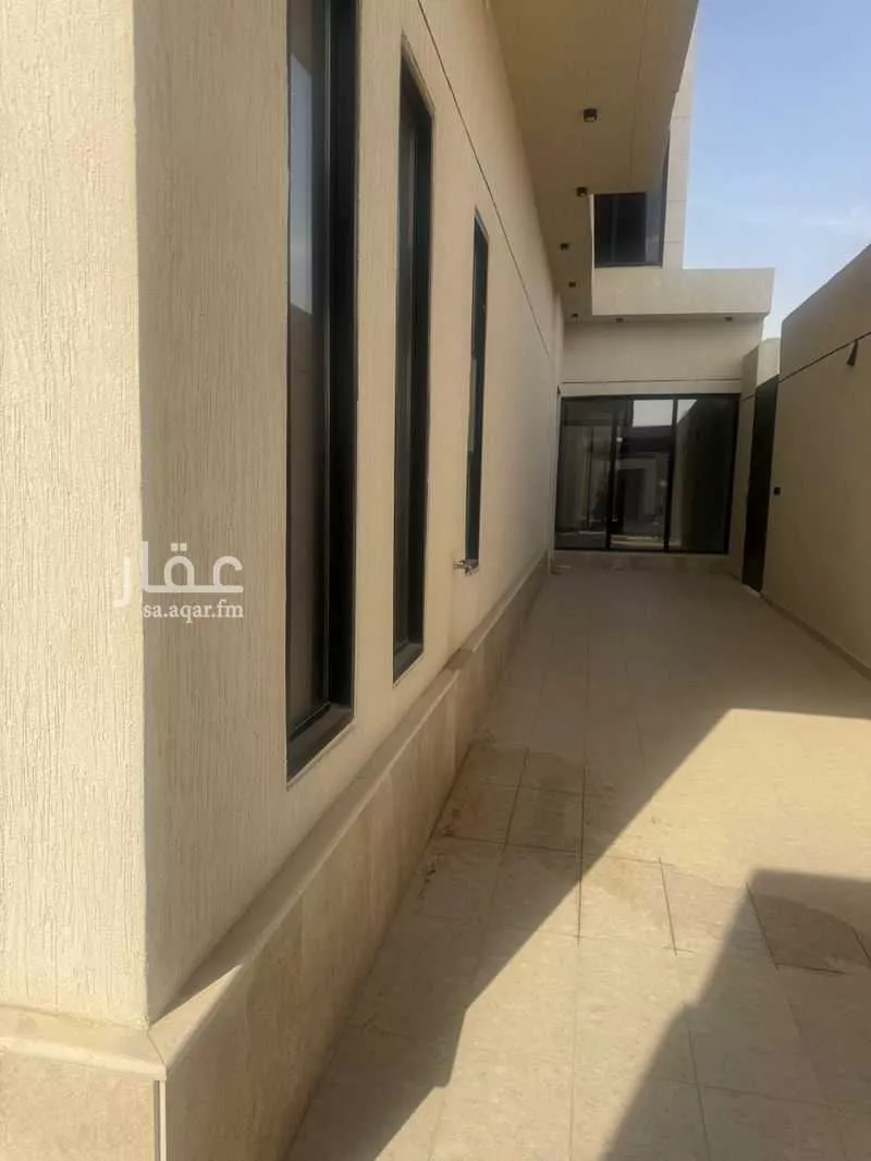 فيلا 6 غرف في الجنادرية 1