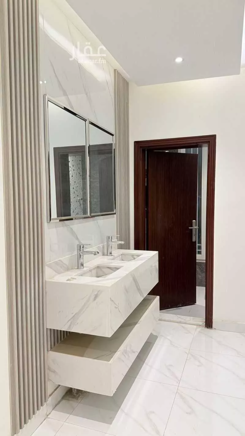 شقة 6 غرف في مريخ 4