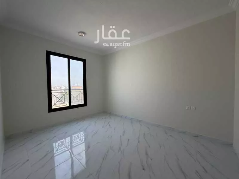 3 bedroom apartment in Al Aqrabiyah, Eastern Province 7