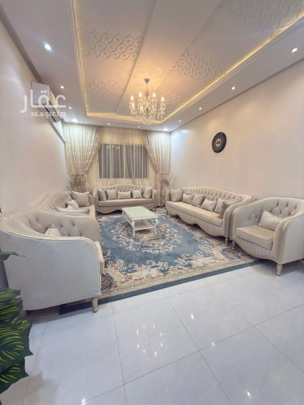 6 bedroom villa in Al Yarmouk 5