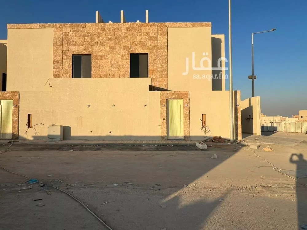 فيلا 5 غرف في ديراب 4