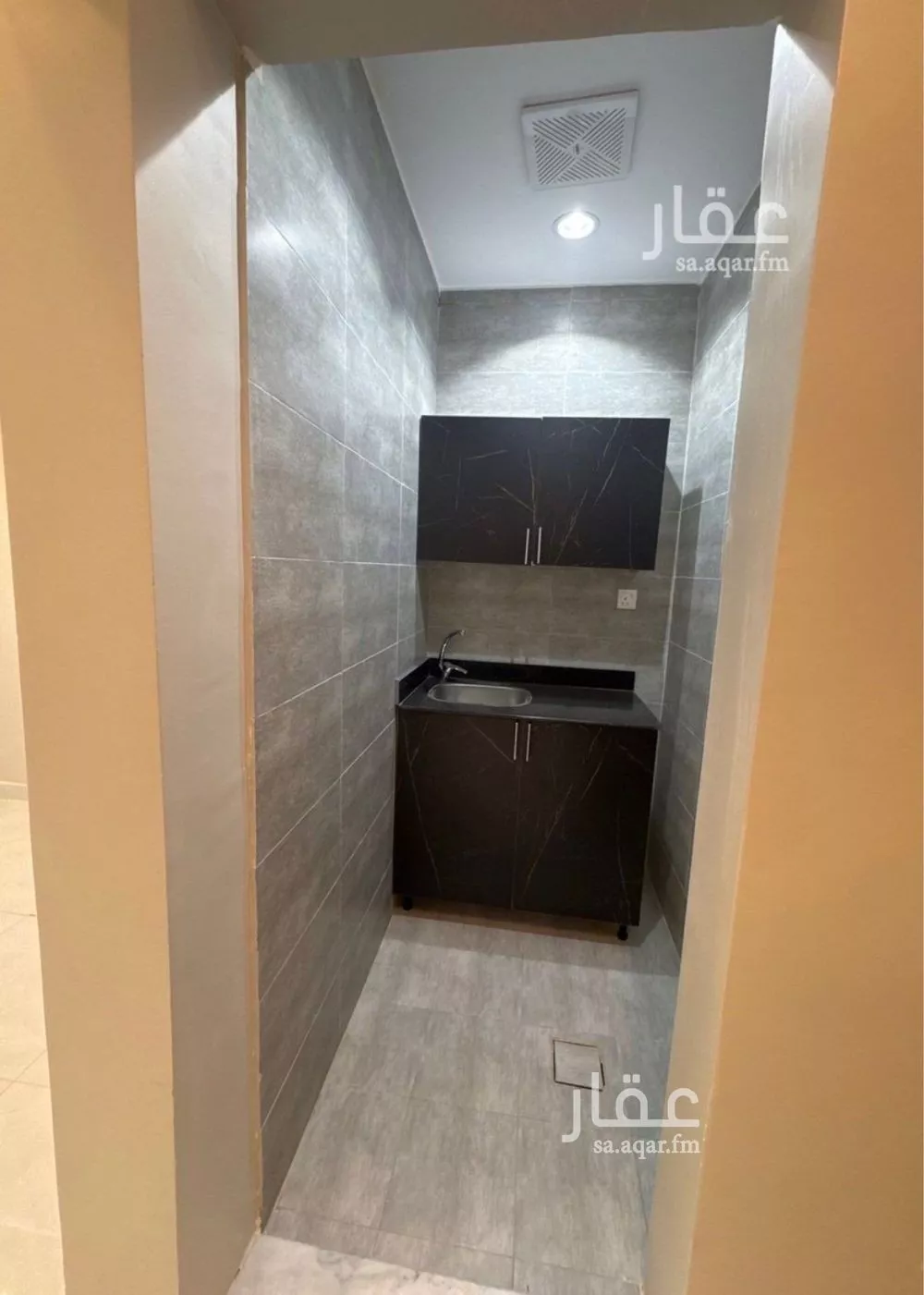 1 bedroom floor in Al Aridh 2