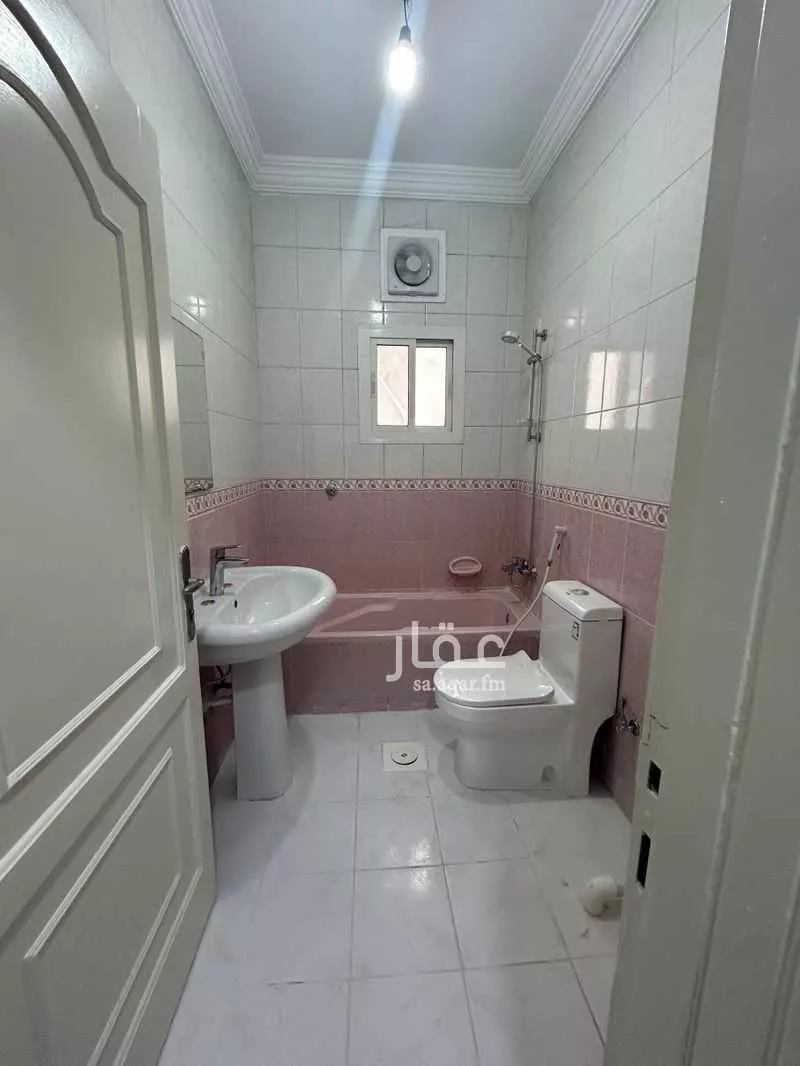 3 bedroom apartment in Al Faisaliyyah, Jeddah 11