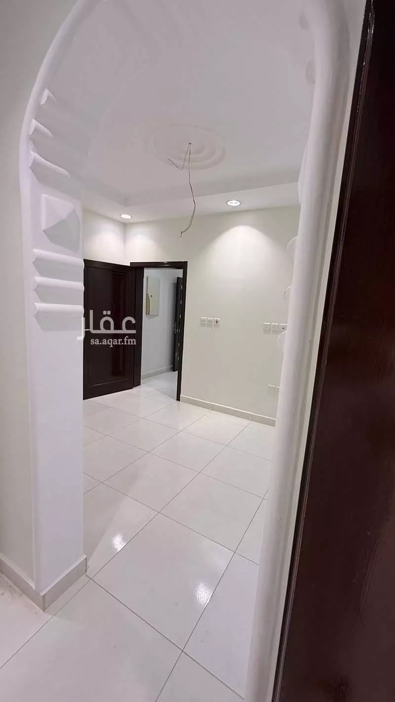 4 bedroom apartment in Al Fardus, Jeddah 6