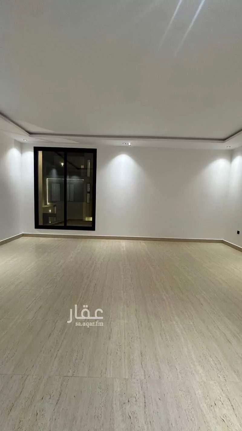 فيلا 7 غرف في الشرق 4