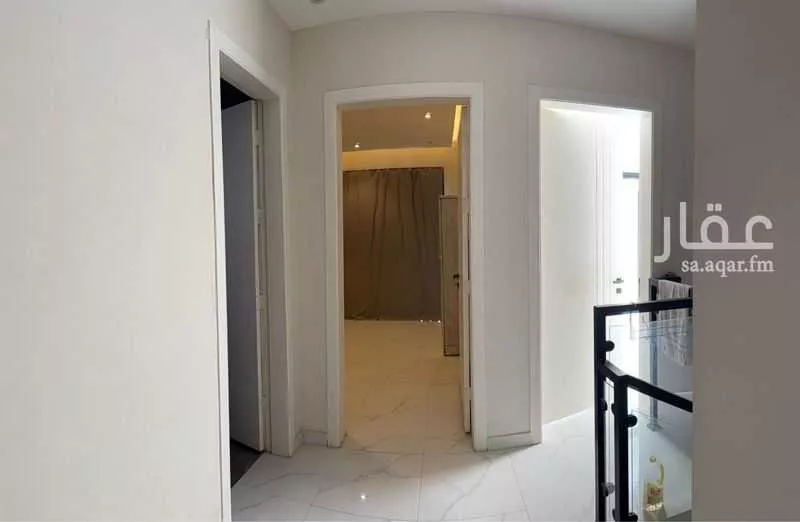 دور 5 غرف في السعادة 3