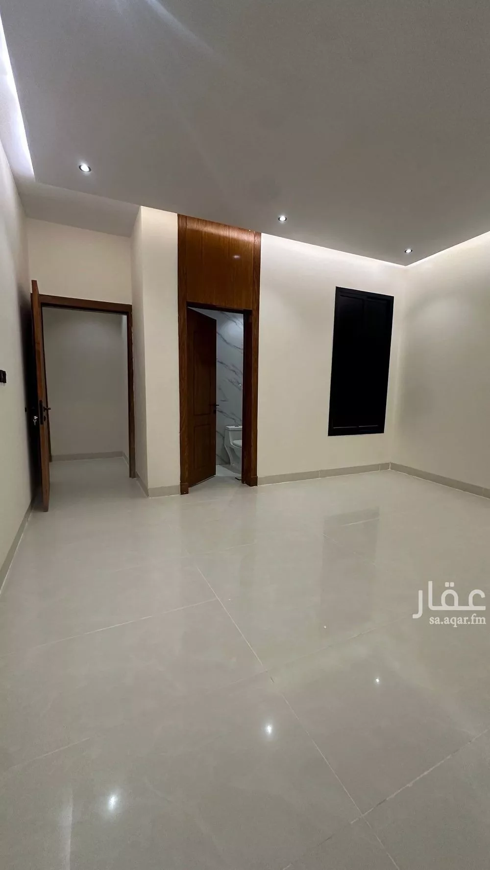 7 bedroom floor in Al Janadriyah 2