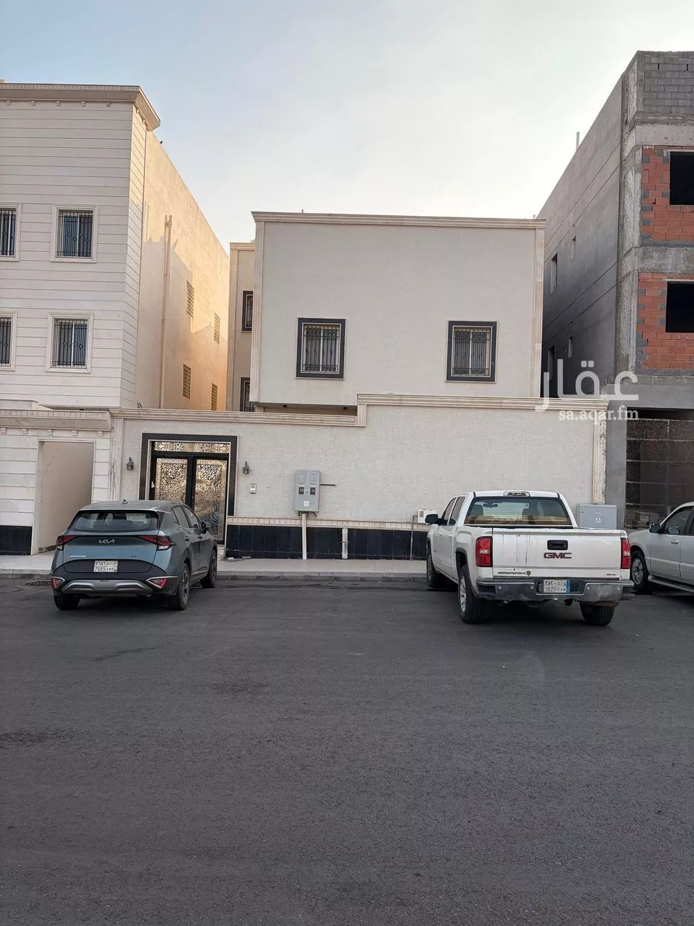 310 sqm building in Ayn Al Khayf