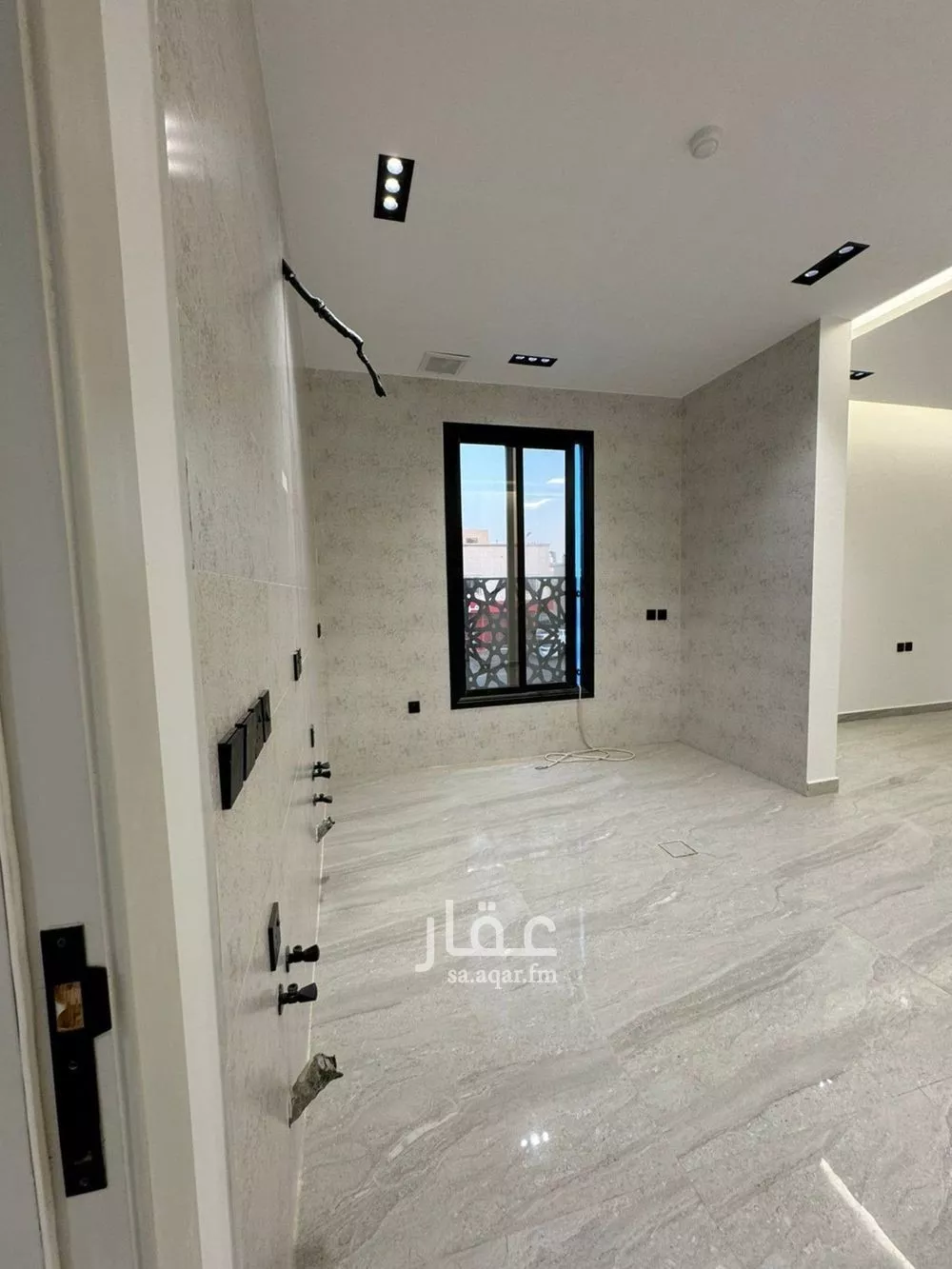 3 bedroom apartment in Al Hazm 3