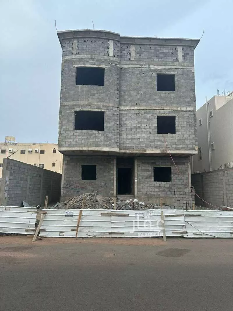 فيلا 11 غرف في الدفاع 2