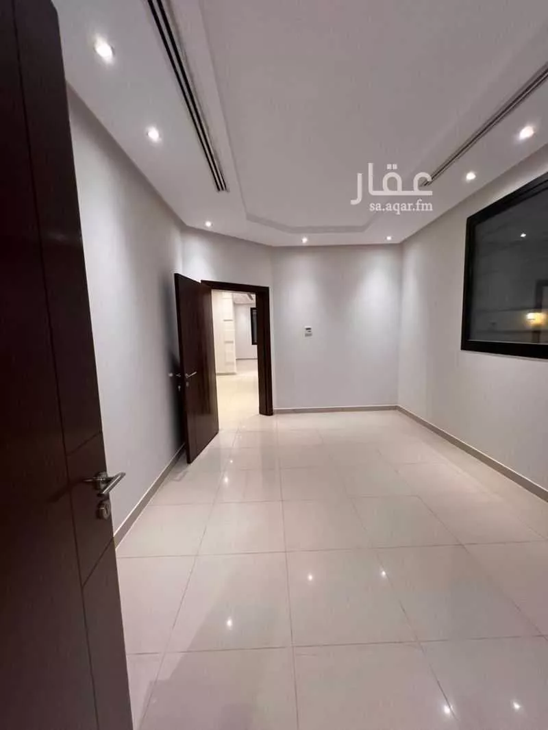 فيلا 5 غرف في الياسمين 2