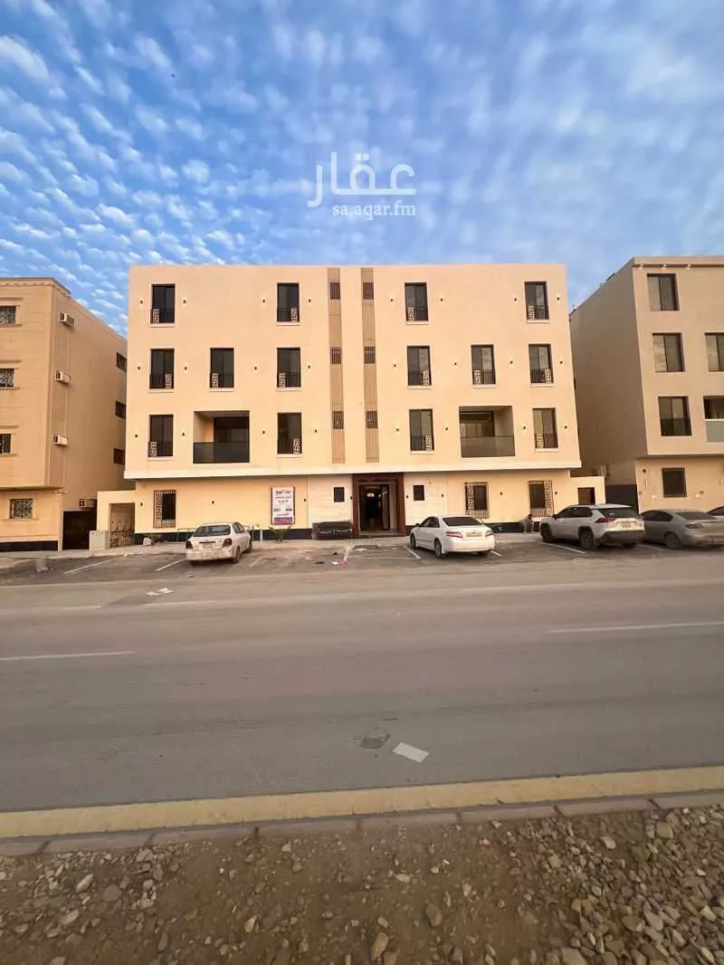 شقة 4 غرف في طويق 1