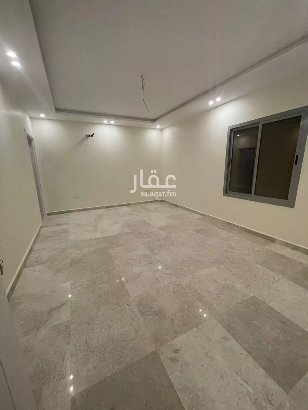 شقة 5 غرف في السلامة 4