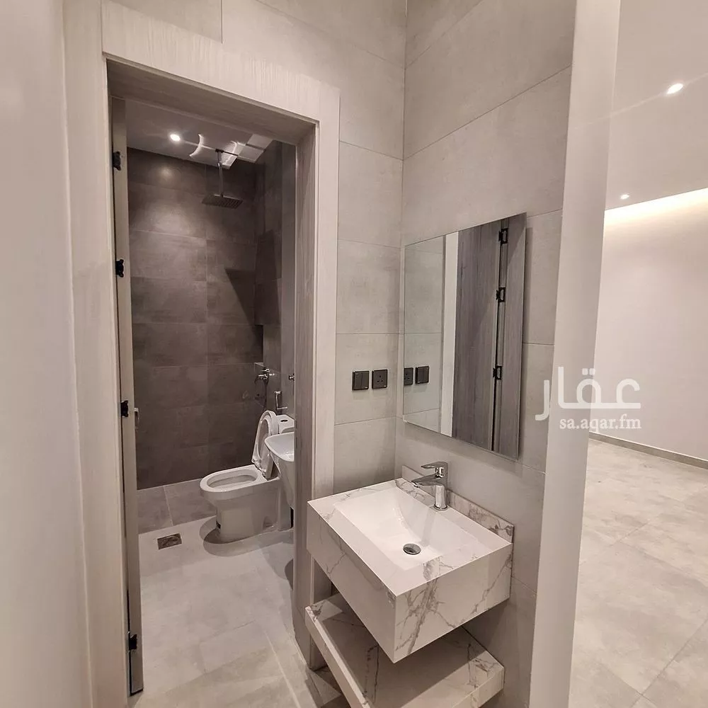 شقة 4 غرف في الصفا 5