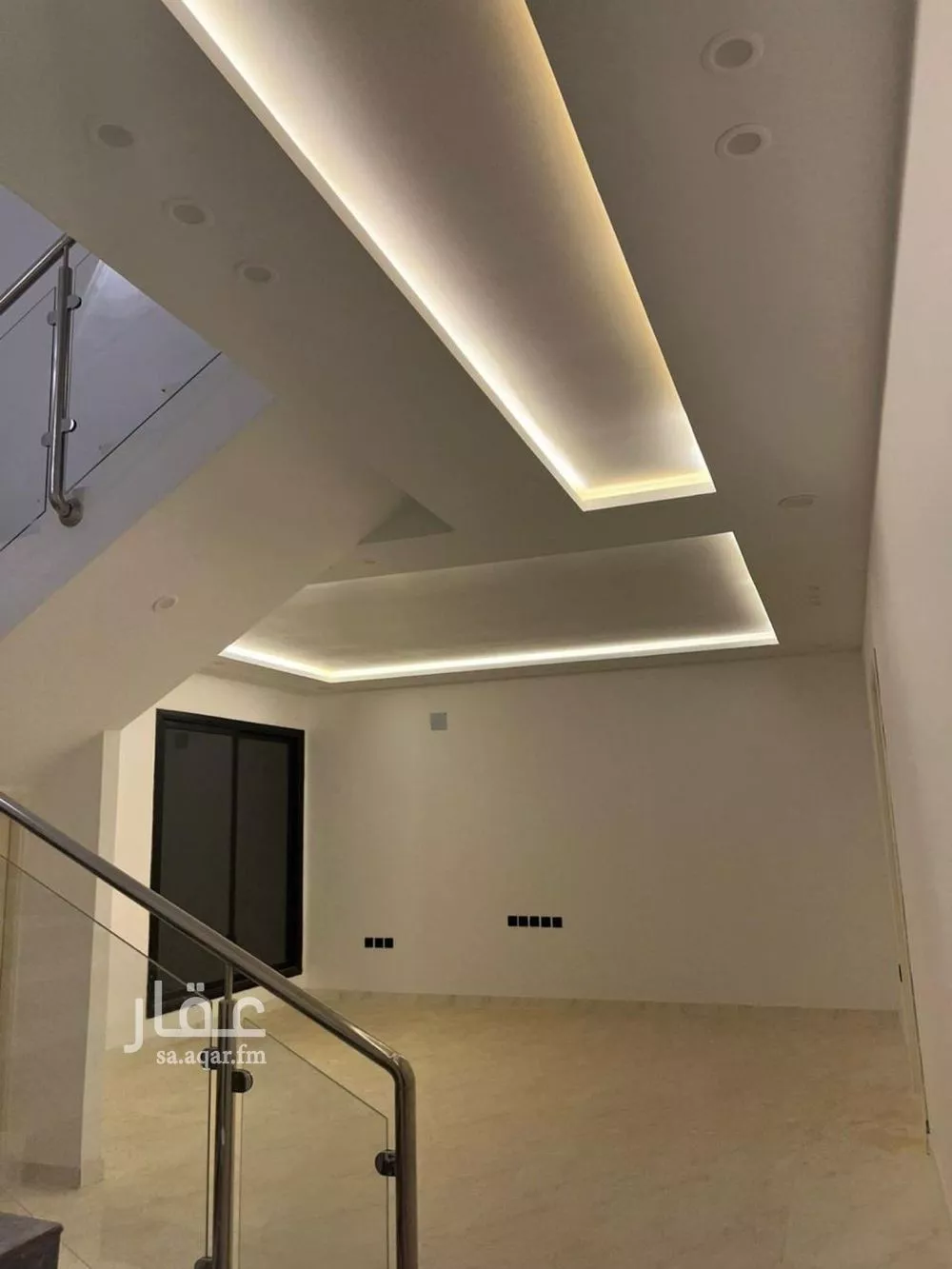 فيلا 15 غرف في عكاظ 4