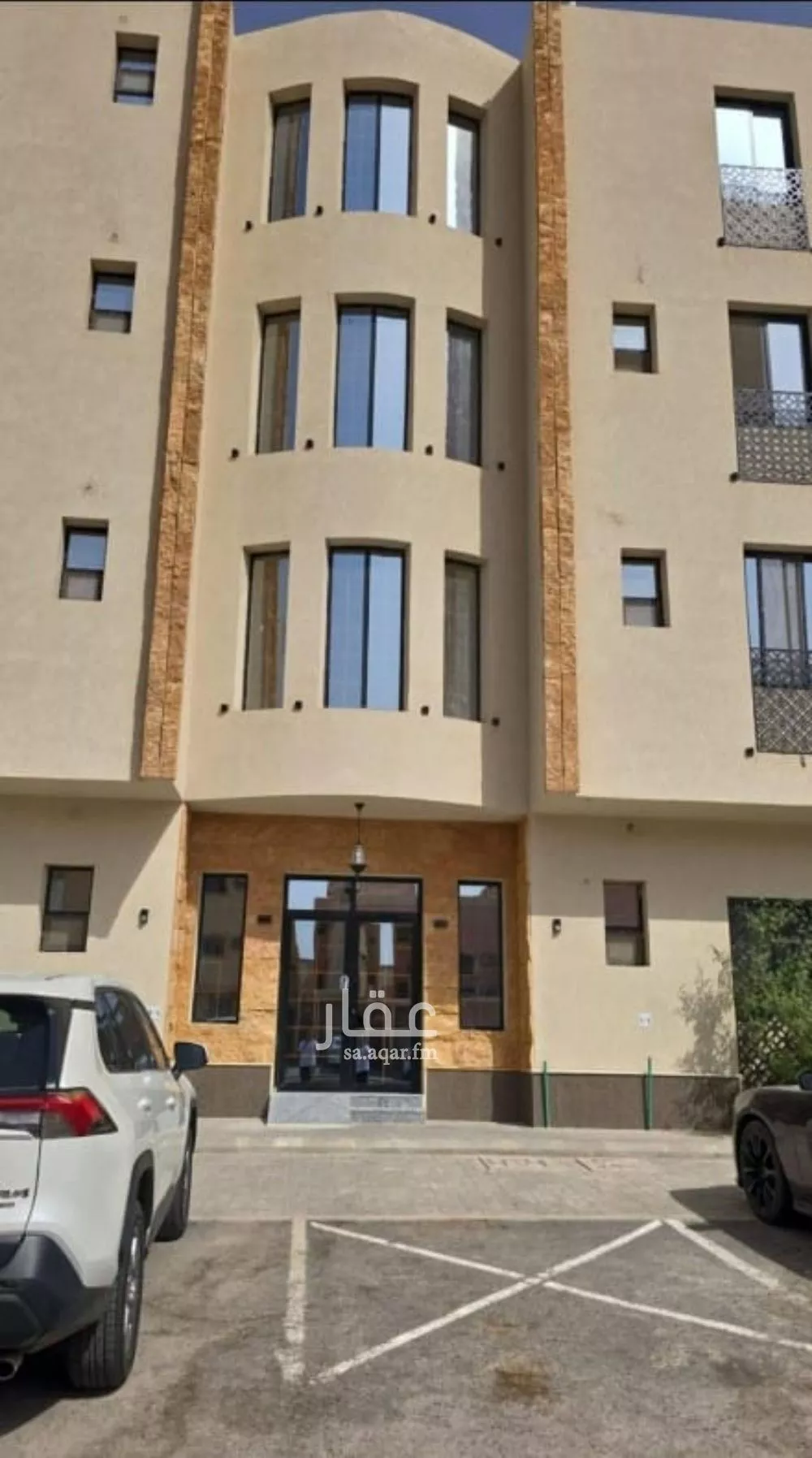 شقة 4 غرف في بدر 1