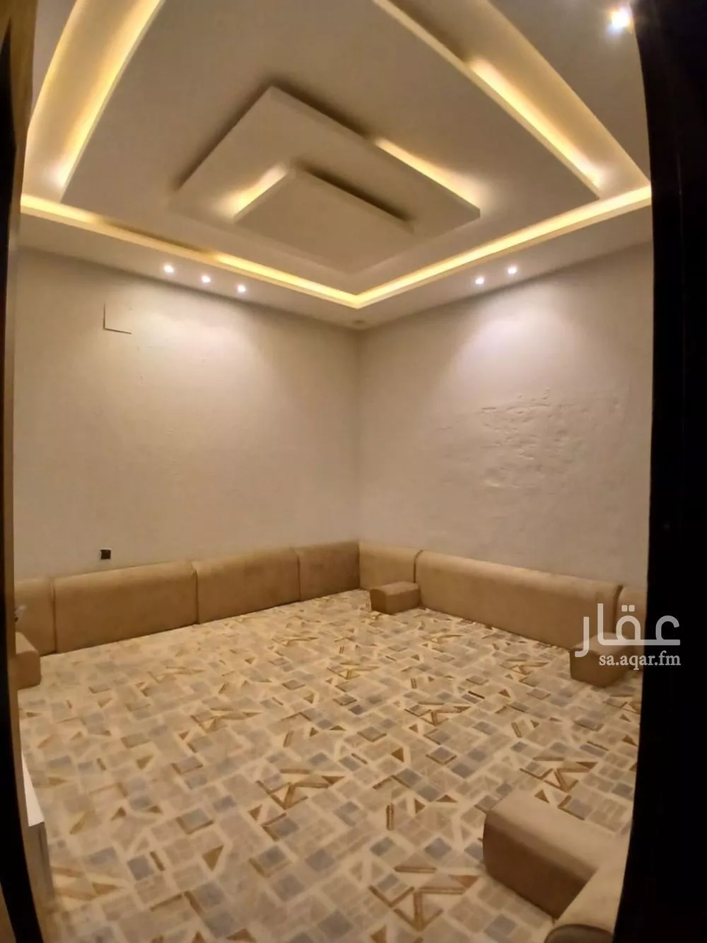 فيلا 15 غرف في الرمال 5