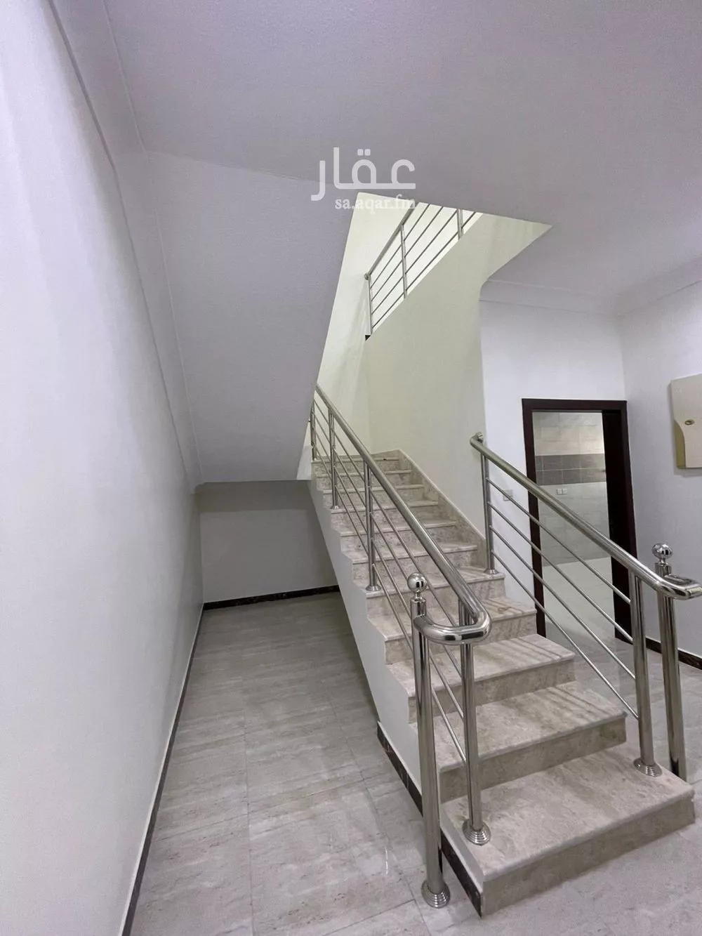 دور 3 غرف في العزيزية 5