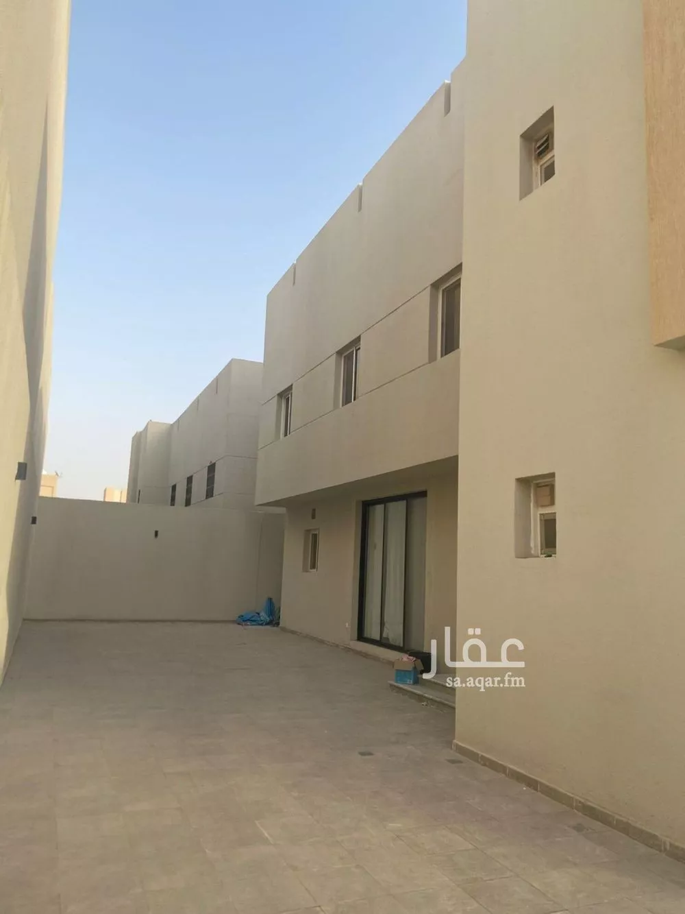 10 bedroom duplex in Al Janadriyah 2