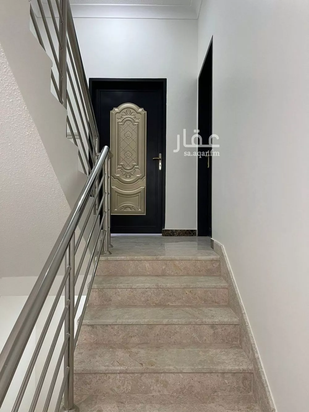 دور 3 غرف في العزيزية 1