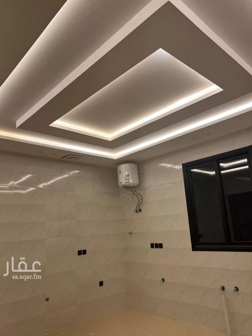 فيلا 15 غرف في عكاظ 5