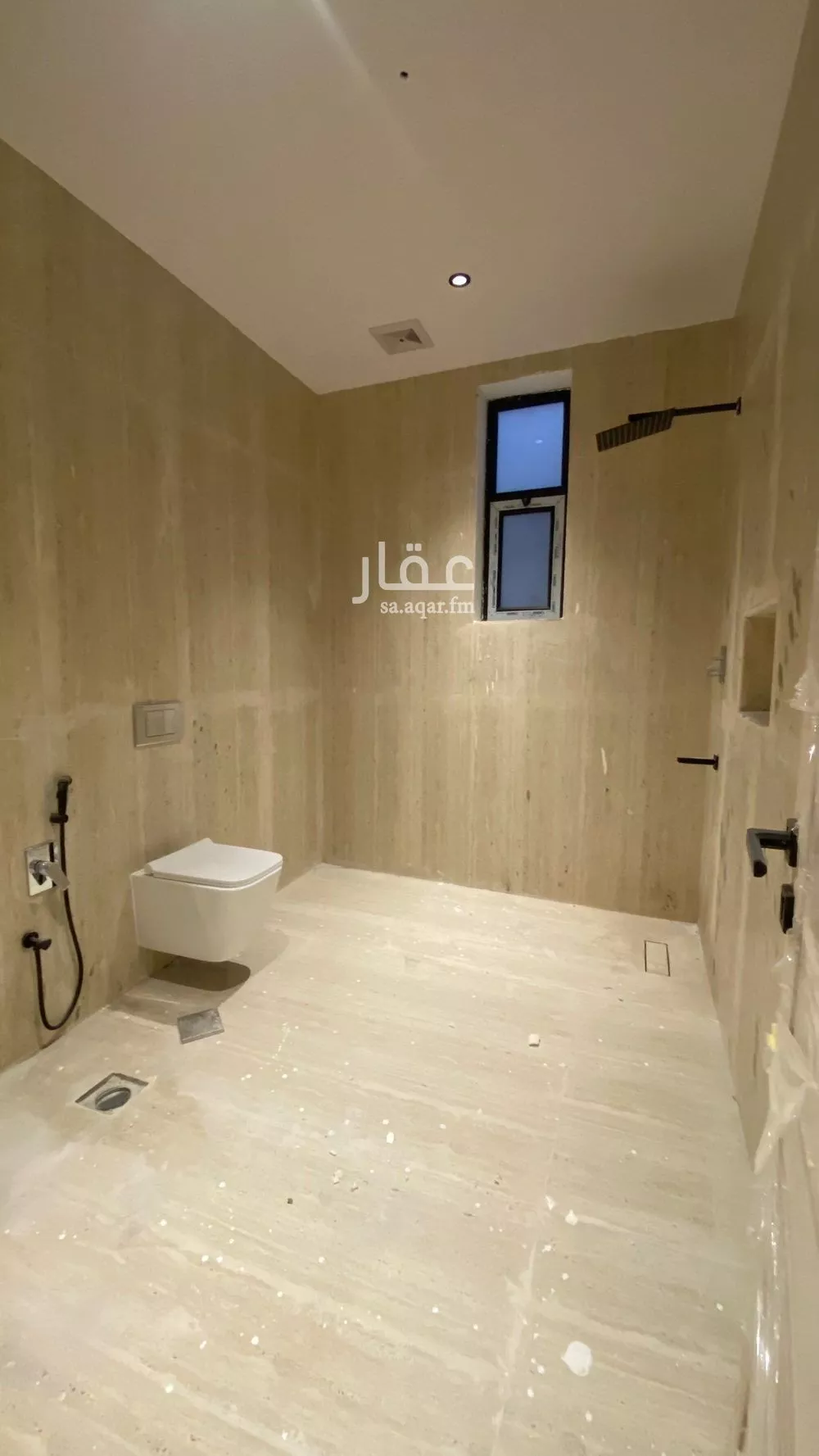 فيلا 6 غرف في الشراع 2