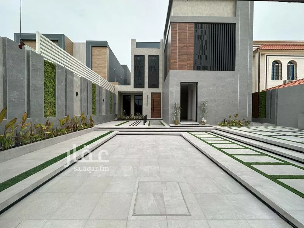 6 bedroom villa in Al Shiraa 4