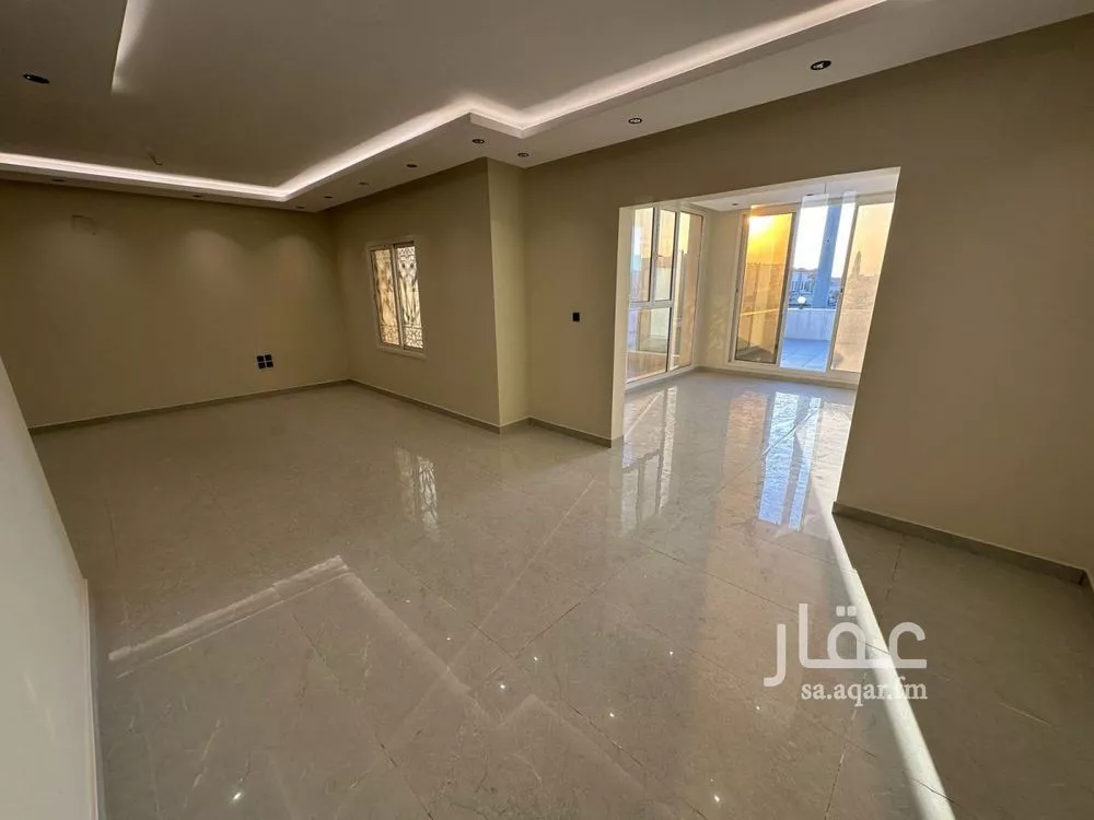 9 bedroom villa in Al Shiraa 4