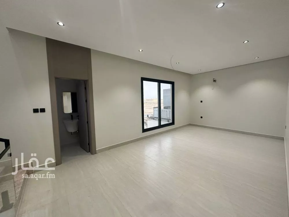 فيلا 7 غرف في الامواج، الدمام 7