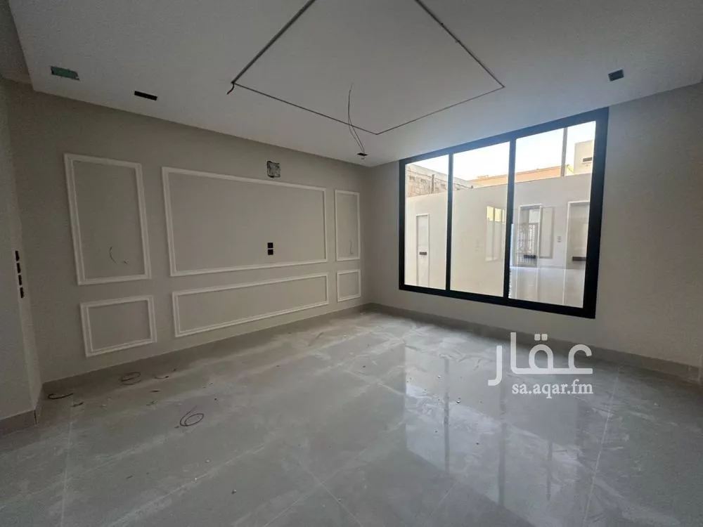 فيلا 9 غرف في الشراع 5