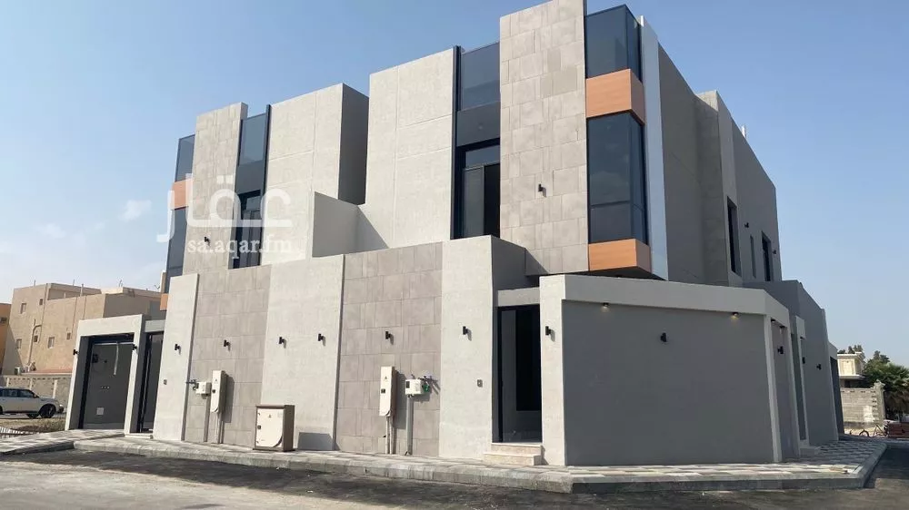 7 bedroom villa in As Sawari 4