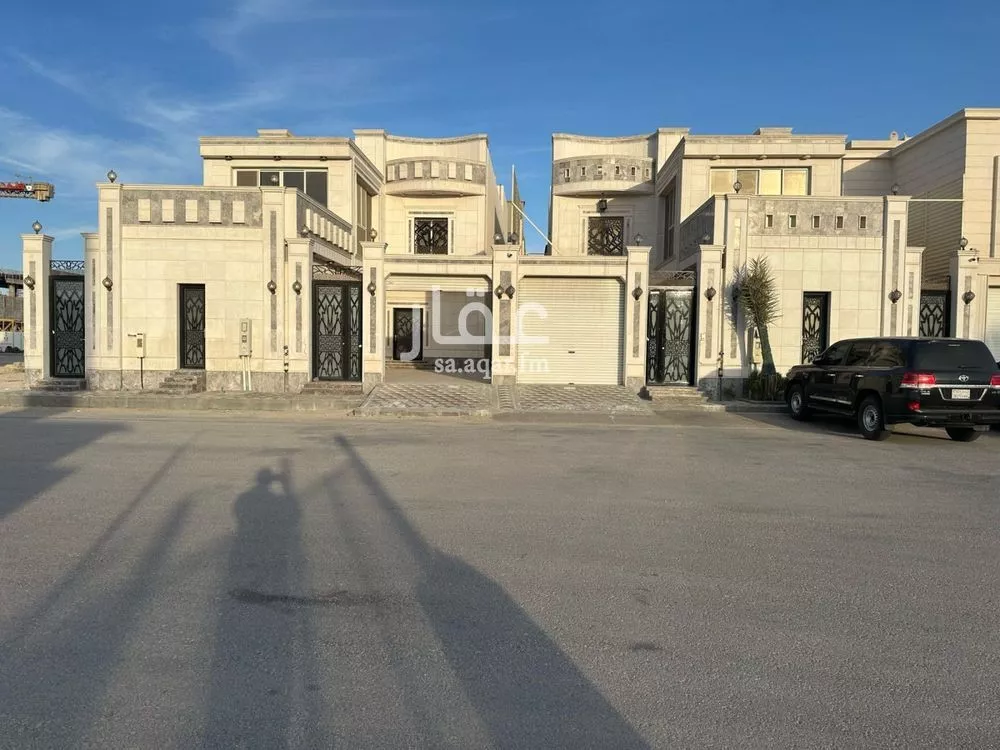 9 bedroom villa in Al Shiraa 5