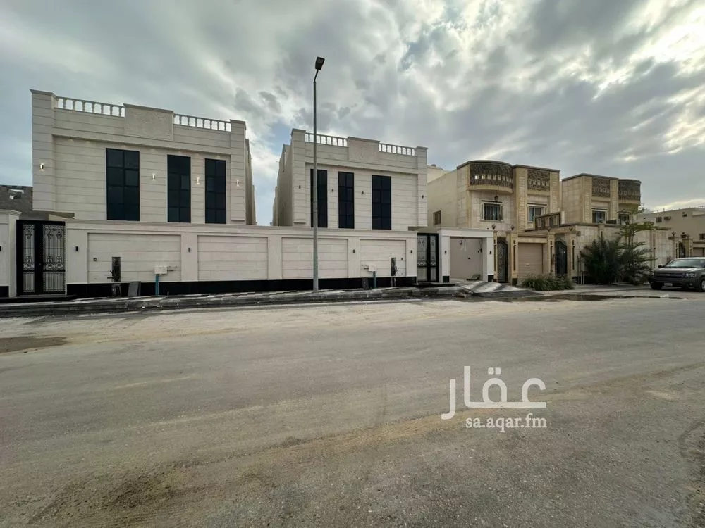 9 bedroom villa in As Sawari 1
