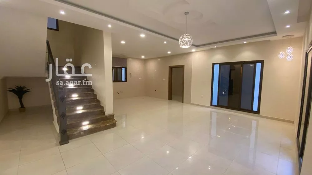 7 bedroom villa in Al Aqiq 4