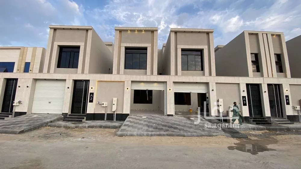 6 bedroom villa in Al Amwaj 3