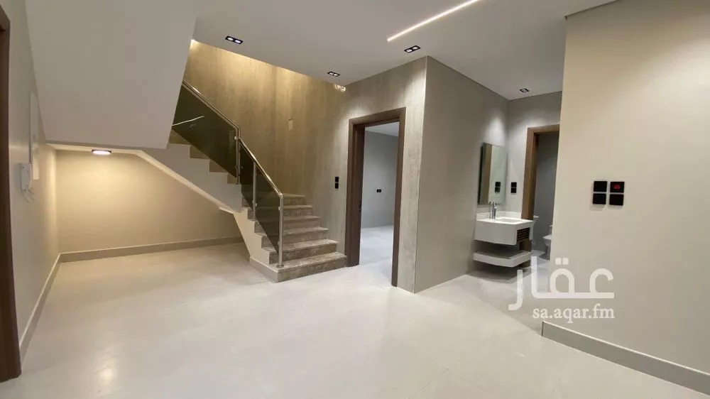 7 bedroom villa in As Sawari 2
