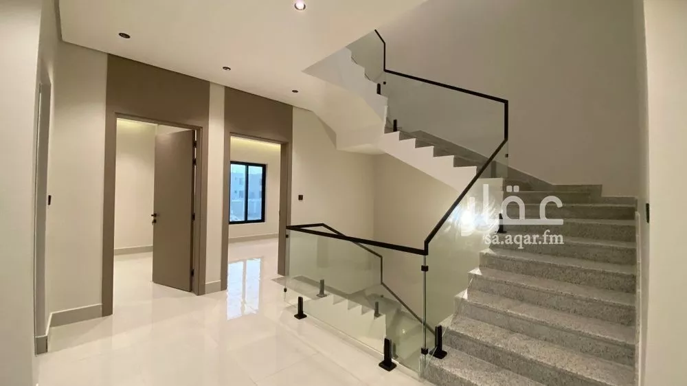 7 bedroom villa in As Sawari 5