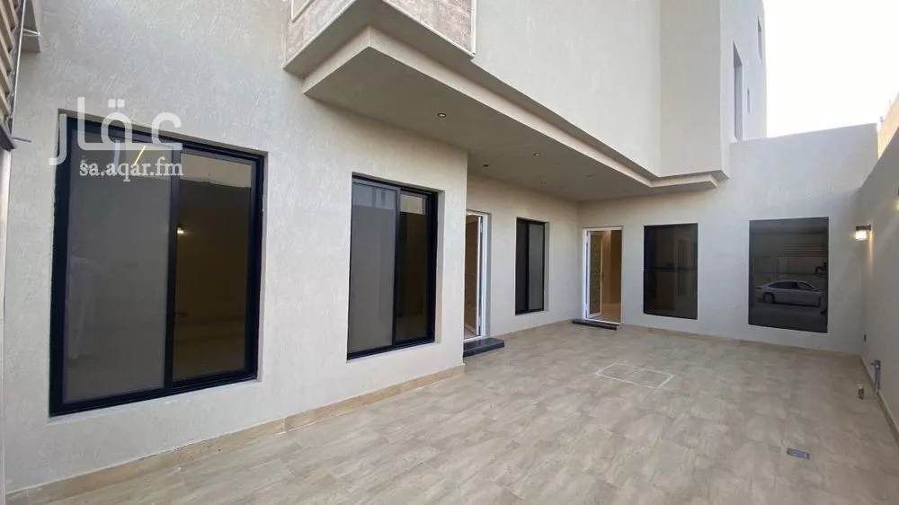 7 bedroom villa in As Sawari 5