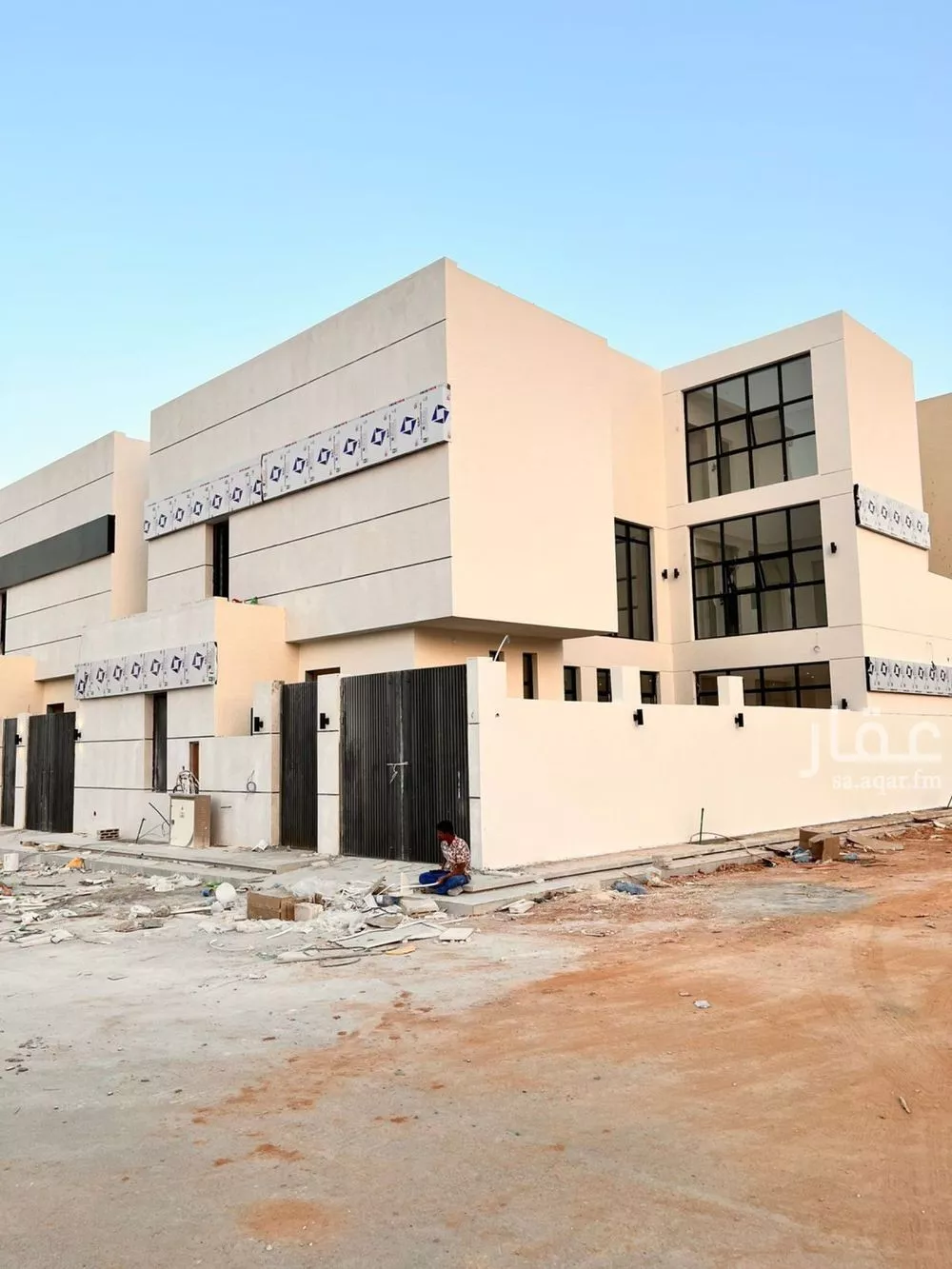 فيلا 4 غرف في المهدية 4