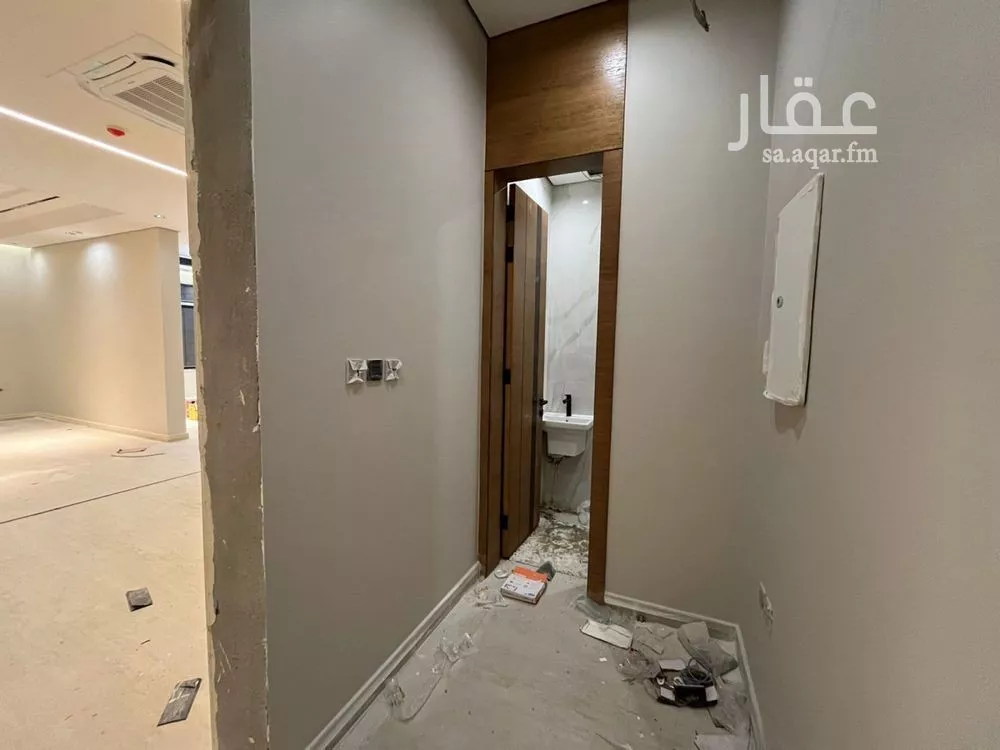 5 bedroom apartment in Al Mahdiyyah 4