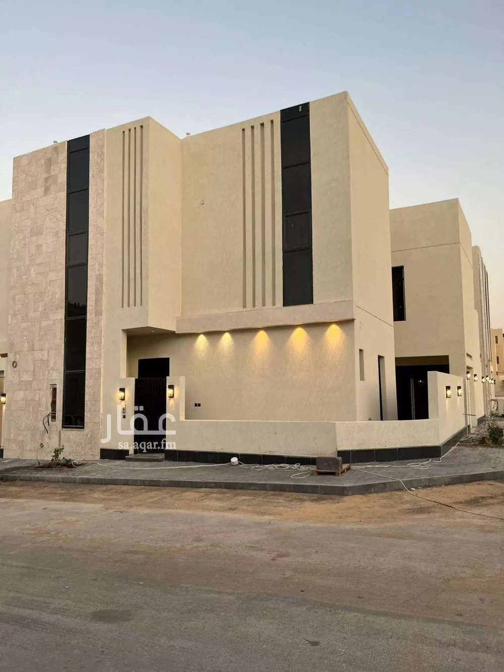 فيلا 5 غرف في المهدية 3