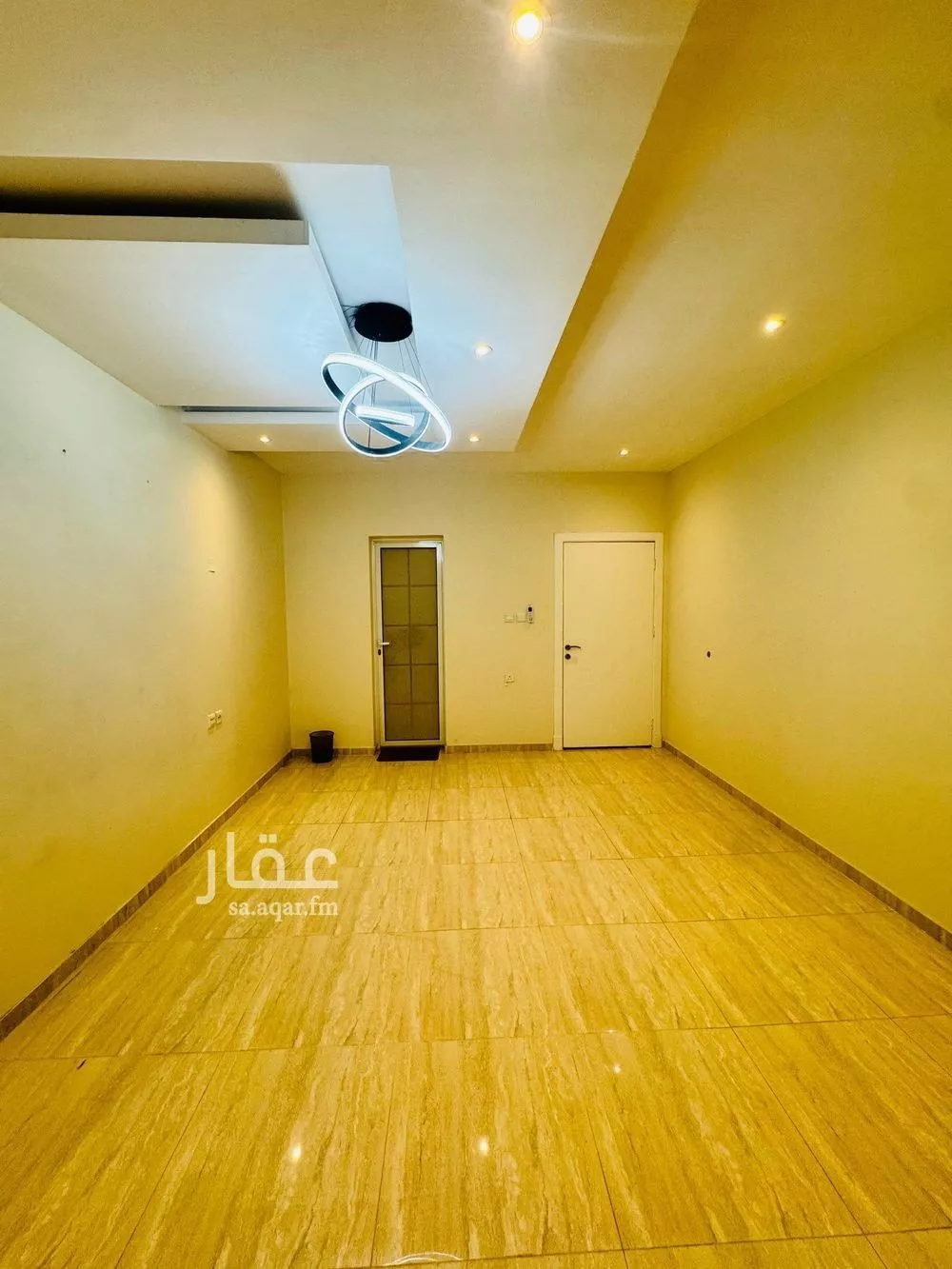 شقة 6 غرف في الشعلة 5