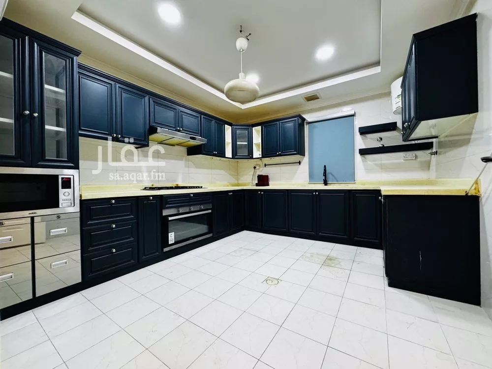 شقة 5 غرف في الشعلة 4