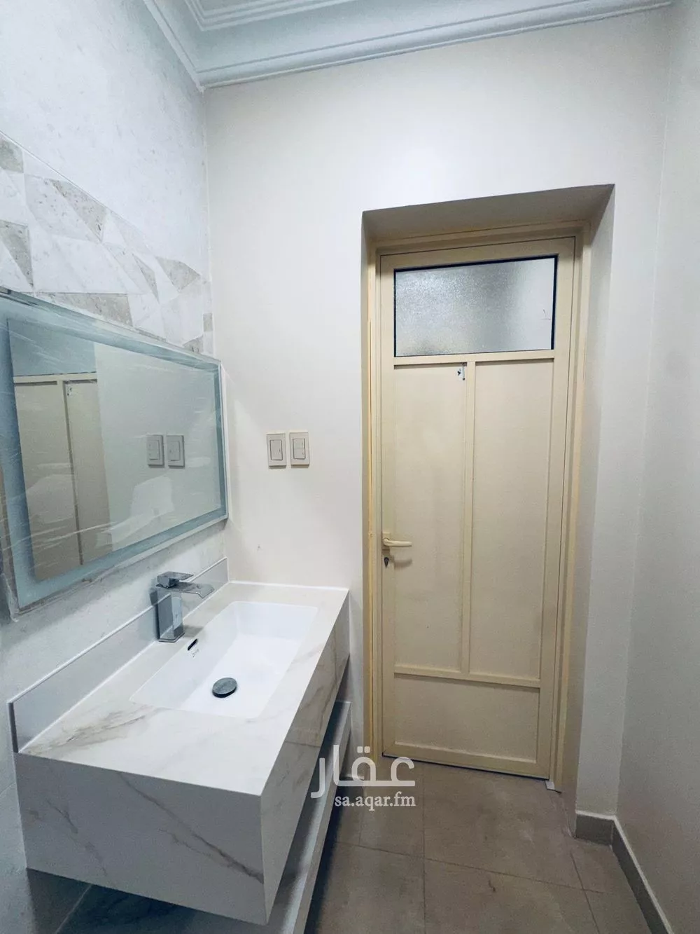 شقة 3 غرف في الروضة 2