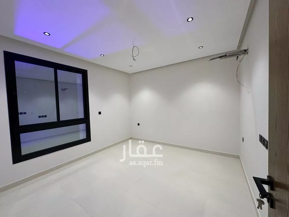 شقة 4 غرف في الصفا 5